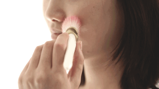 上妆前的步骤有哪些，妆前是什么步骤（新手必看的保姆级化妆教程）