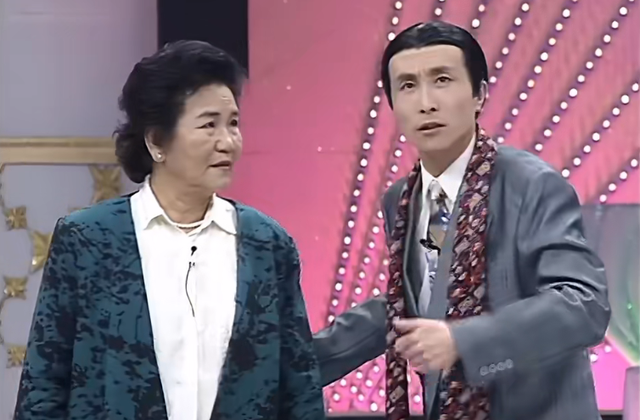 张阳的父亲是谁，上将张阳的父亲简历（他依然是喜剧天花板）