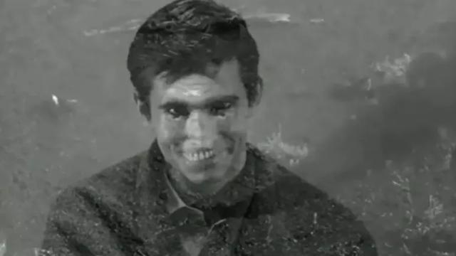 剃刀边缘结局(这部“抄出来”的情色惊悚片) 剃刀边缘结局(这部“抄出来”的情色惊悚片)