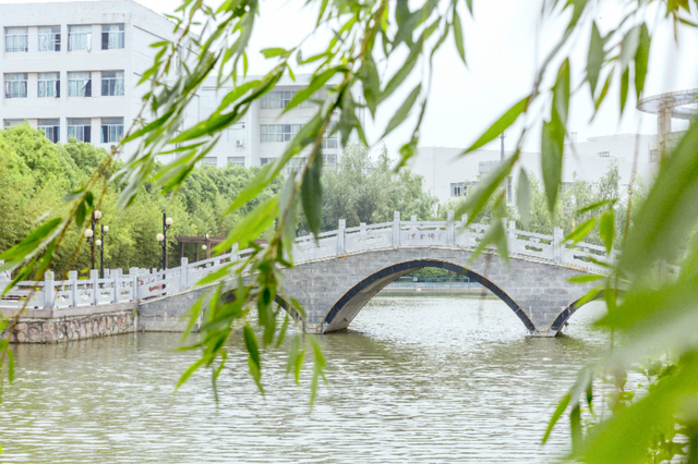 南京理工大学紫金学校，南京理工大学紫金学院宿舍条件怎么样—宿舍图片内景（稳读211大学的王牌专业）