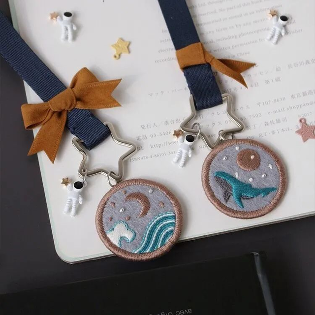 送别人相思豆代表什么意思，梦见别人送我相思豆（送暗恋或喜欢的人的礼物）