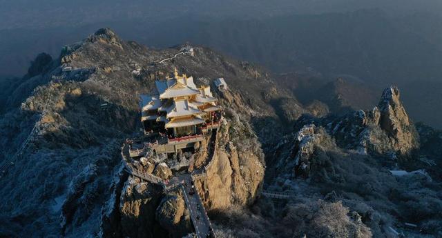 卫星航拍河南老君山，道家老子修行圣地，中国著名景点