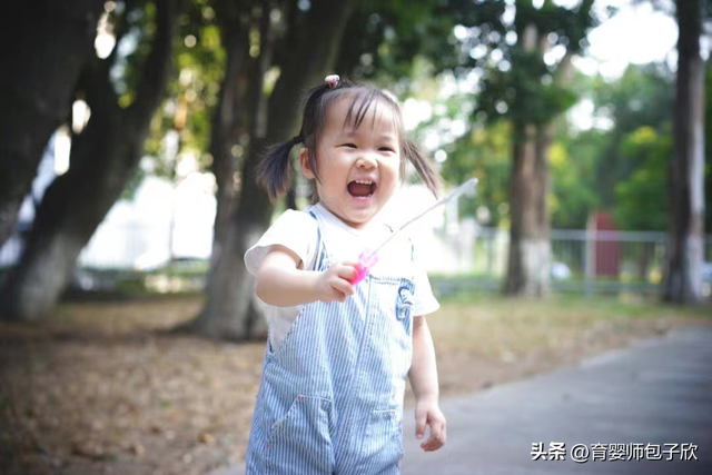 小孩吓着了怎么办，两个月小孩吓着了怎么办（宝宝受到了惊吓怎么办）