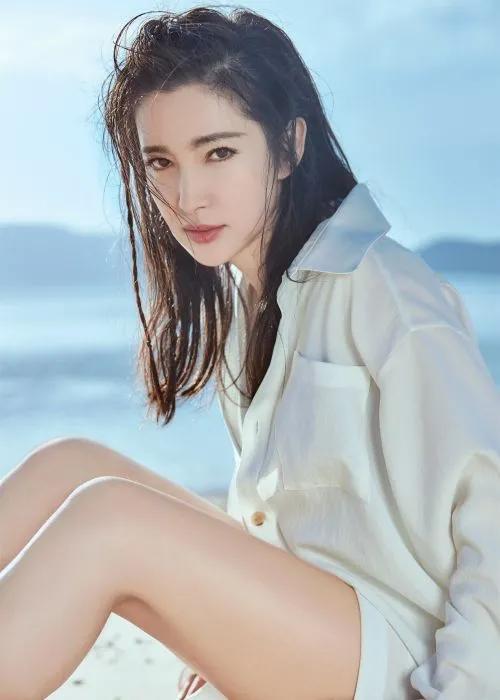 李冰冰个人资料简历，黑龙江省哈尔滨市美女李冰冰