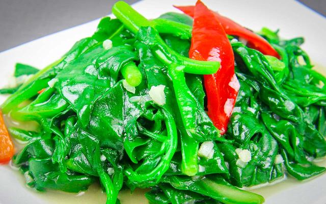 菠菜和什么菜搭配是最佳，菠菜十种最佳吃法（把全家老小钙都补足了）