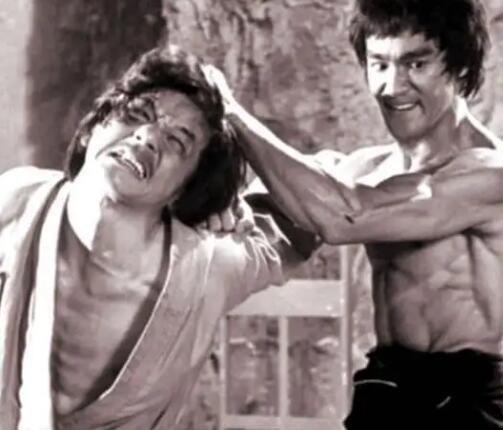 功夫英雄忍者加点，国产老电影目录（一个源自大功夫时代的故事）