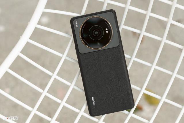 小米手机怎么设置屏幕亮度时间，小米手机怎么设置屏幕亮屏时间（徕卡助力影像巅峰旗舰）