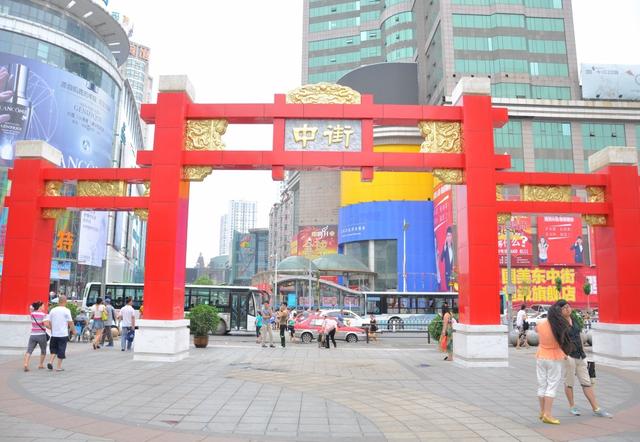 沈阳的第一故宫，探寻中国第一条商业街昔日今生