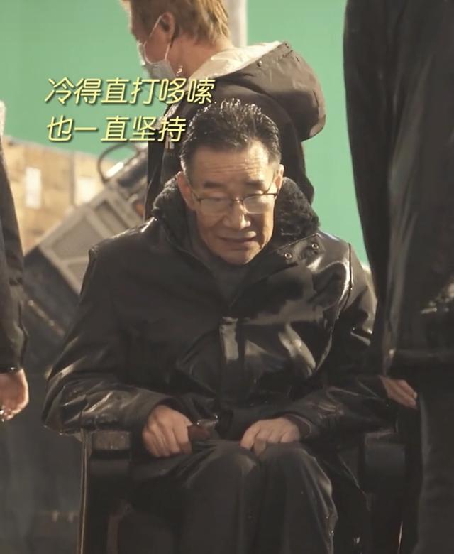 李雪健多大岁数，扮演宋江的李雪健多大岁数（68岁戏骨李雪健寒冬拍淋雨戏）