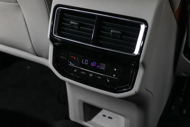 途昂油耗多少钱一公里，途昂每公里油耗多少钱（数字化升级的全新途昂）