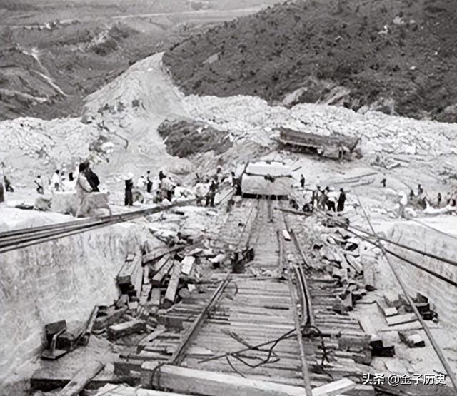 硝石怎么获得，明日之后硝石怎么获得（300吨人民英雄纪念碑原石开采遇困）