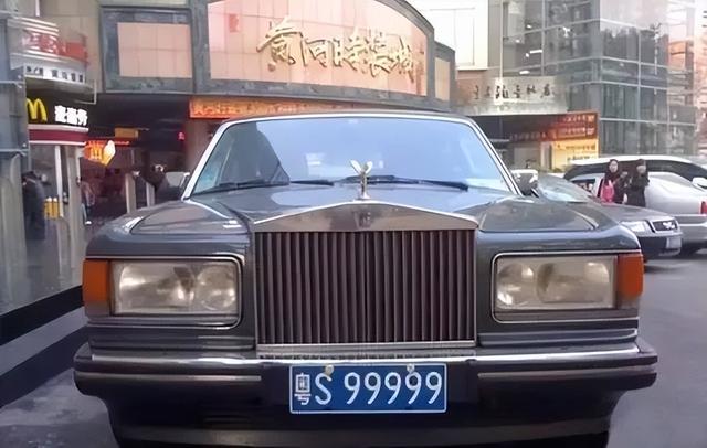 sb车牌号代表什么意思，sb是什么意思吗（除了牛人的594SB车牌）