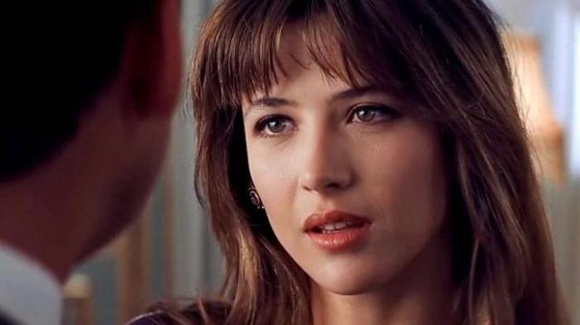 卢浮魅影女主角,卢浮宫魅影(欧美电影史上最漂亮的女演员)