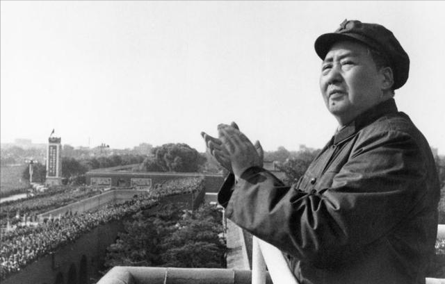 唐山大地震死了多少人，唐山大地震是哪一年是鼠年吗_唐山大地震是哪一年一共死了多少人（唐山大地震毛主席为何流泪）