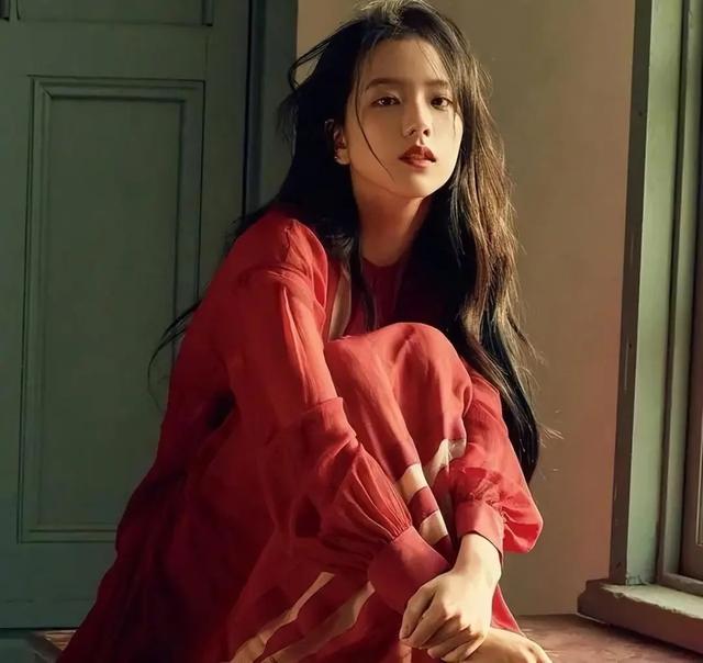韩国最美十位女星，2023年韩国最美的10大女星