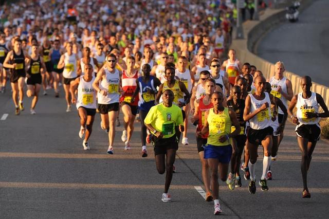 如何跑步最科学方法，如何跑步最科学方法 知乎（你才能跑得更健康、快乐、无伤）