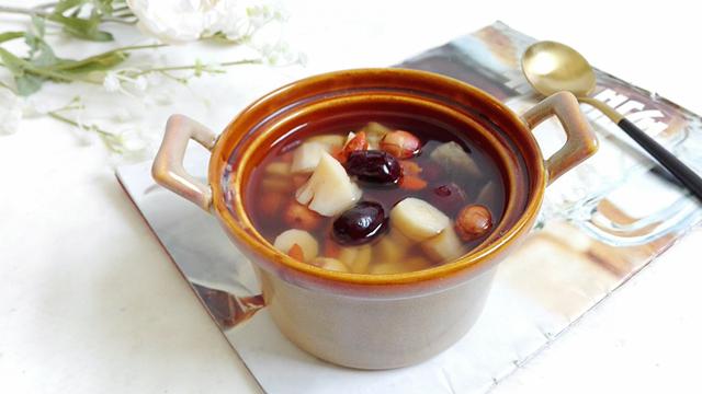 小米汤怎么做，正确熬小米粥的步骤（建议女人中年以后）