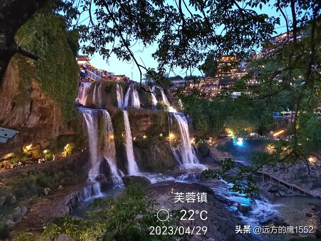 芙蓉镇门票多少钱，芙蓉古镇门票免费时间（自驾游湘西芙蓉镇）