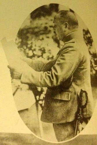 日本侵华战争时间，日本什么时候侵略中国（日本首相田中义一流泪长叹）