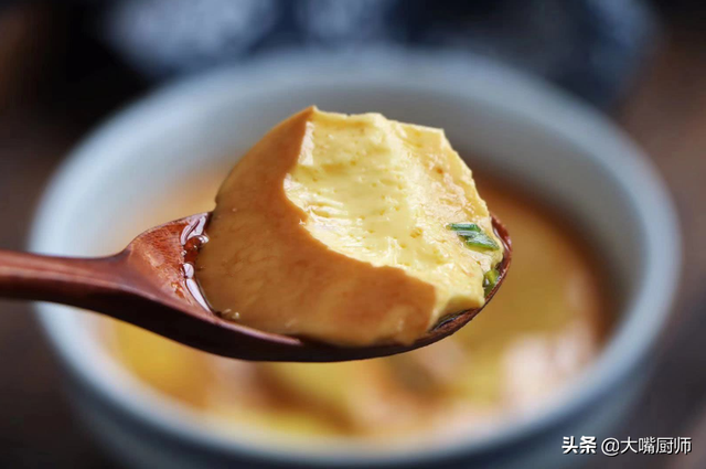 蒸鸡蛋的方法，最简单的蒸鸡蛋的方法（出锅比豆腐脑还嫩）