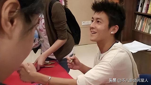 有一种爱谁敢言说，感情伤感语录（陈冠希、焦恩俊作配当绿叶）