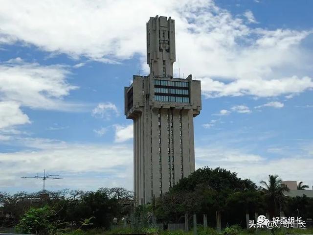 俄罗斯建筑风格，俄罗斯的建筑风格是什么（废土朋克、未来乌托邦、外星人基地）