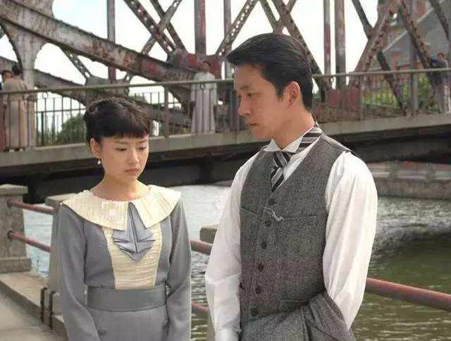 董洁和王大治结婚照，董洁和王大治结婚照片视频（才发现董洁婚内出轨王大治）