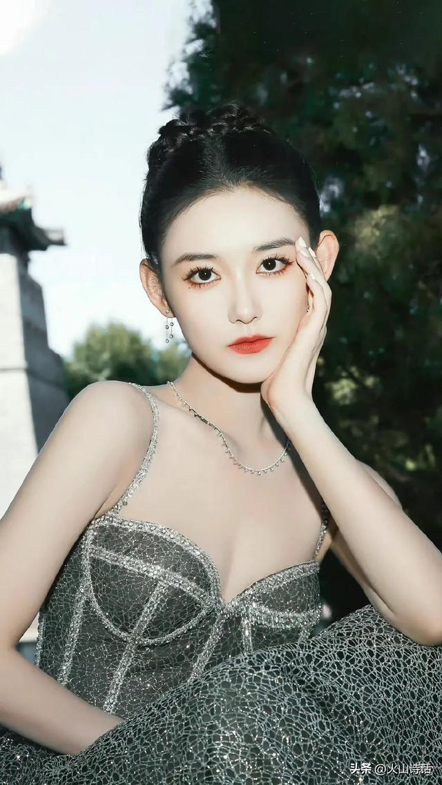 蒋依依电视剧大全，20岁就已参演过13部电影作品