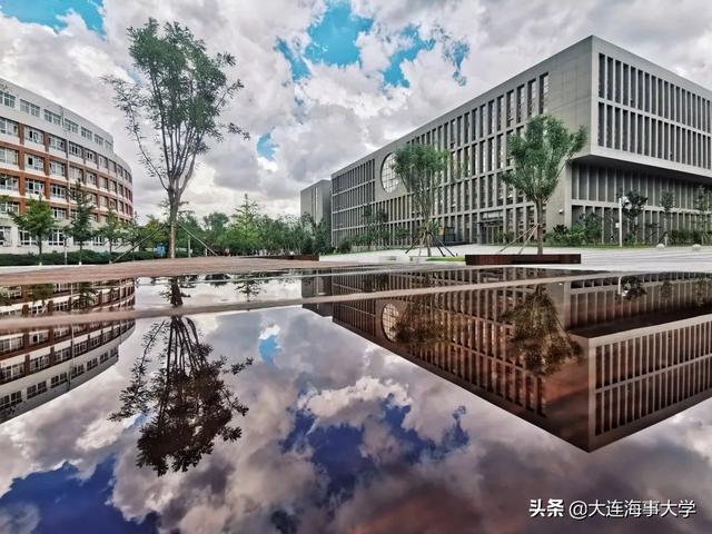 大连海事大学图书馆，大连最豪华的大学图书馆（海大新图书馆来啦）