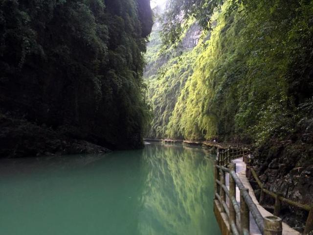 重庆景点排行榜前十名，重庆景点排行榜前十名免费（重庆这些好地方你都去过几个）