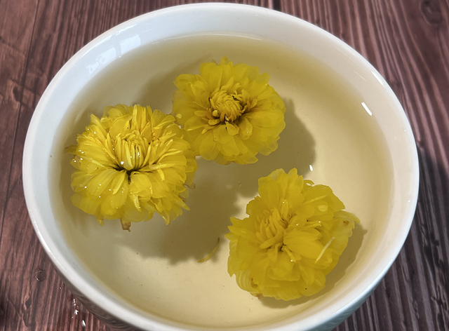 老鹰茶的功效和作用，老鹰茶的功效与作用有哪些（5杯“高锌茶”常喝）