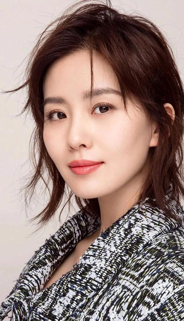 撒贝宁是什么民族，撒贝宁的准确身高是多少阿（回族明星更有魅力）