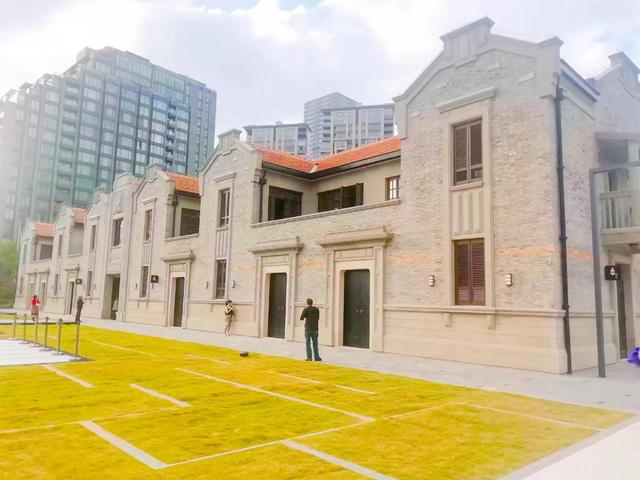 万象天地和万象城区别，万象城万象汇万象天地有什么区别（天潼路、天后宫、慎余里告诉你）