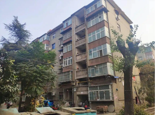 宝宝高烧一直不退是什么原因，婴儿高烧不退的原因是什么（看到检查结果后父母崩溃了）