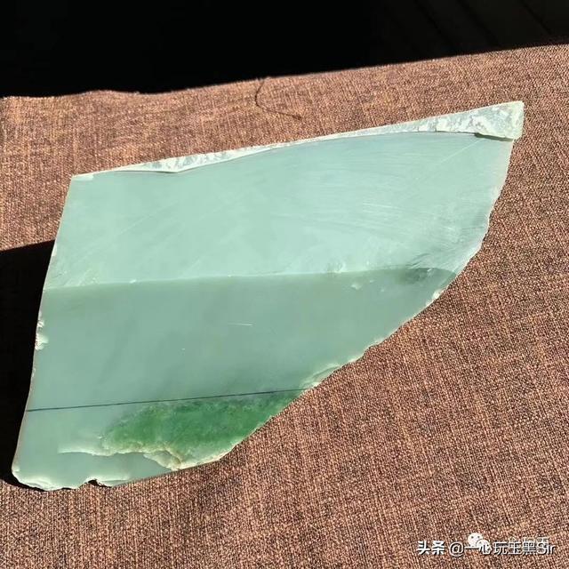 粉青是哪里的玉，碧玉新贵“粉青”是靠什么力压群芳