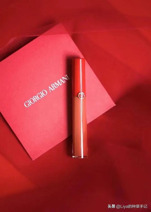 收到礼物很感动的句子，朋友圈收到礼物很感动的句子简短（直男送的礼物有多窒息）