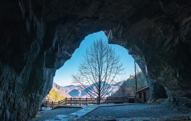 神农架旅游攻略，神农架旅游攻略自驾游（湖北神农架六大景点）