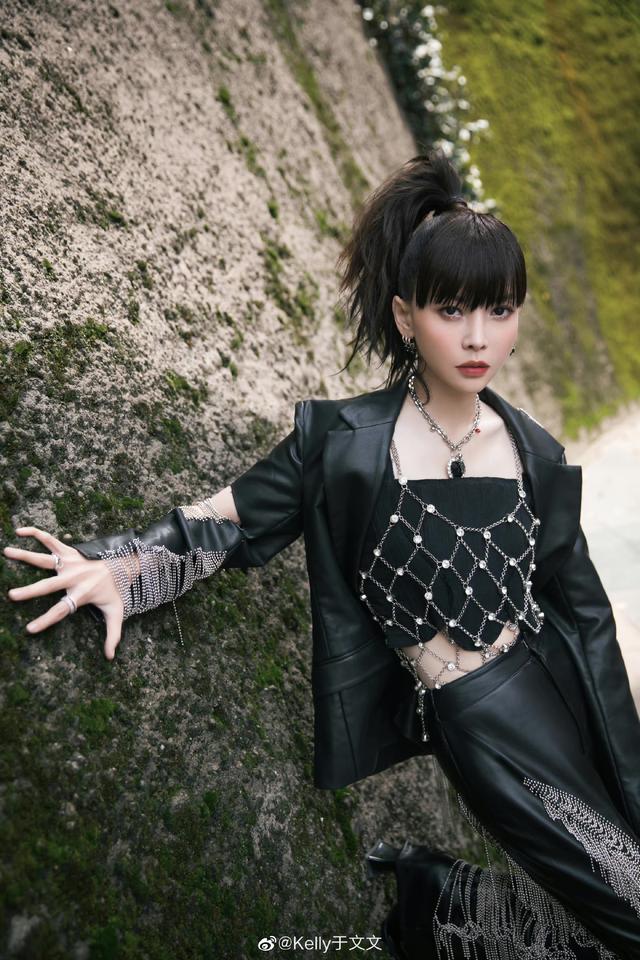 野蔷薇原唱，野蔷薇原唱张远（不过是娱乐圈最常见的“潜规则”）