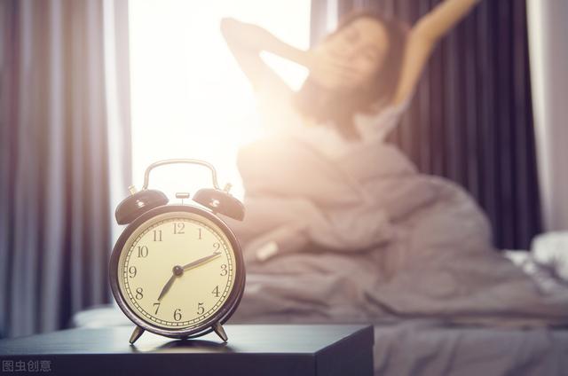 手机一切正常就是来电不响铃，手机来电不响铃解决（闹钟怎么没响）