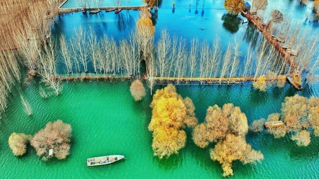 石家庄附近冬日游玩，石家庄市灵寿县的中山湖畔美成了诗……