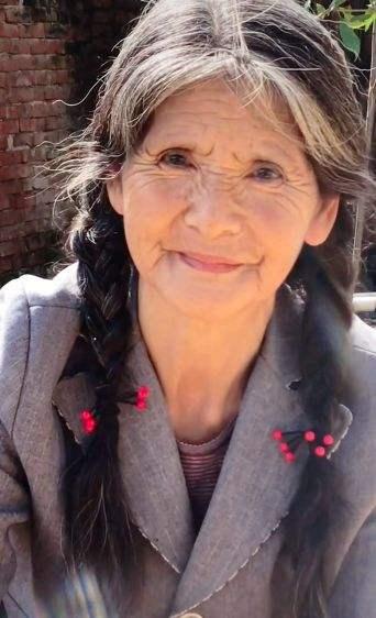 韩宝仪的歌曲大全100首，流行歌曲100首（穿吊带扎马尾似20岁）