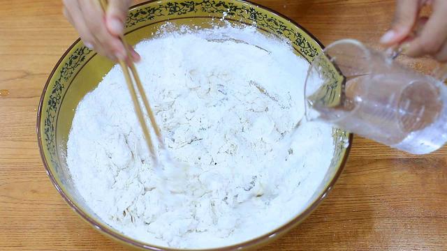 菠菜和什么菜搭配是最佳，菠菜十种最佳吃法（把全家老小钙都补足了）