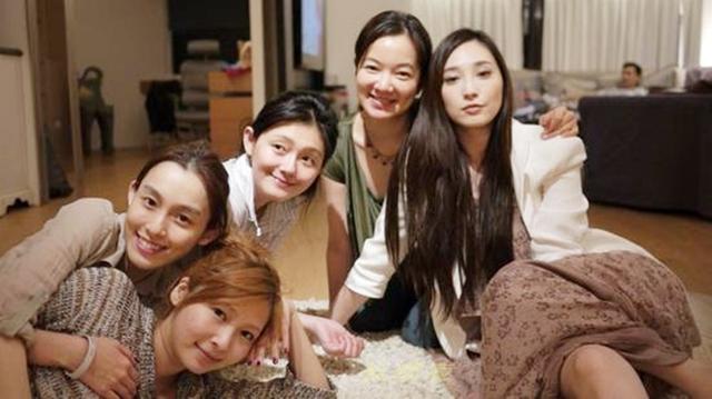 吴亚馨英文名，海派甜心中的莫莉真名叫什么（才明白她只想过童话中芭比娃娃的生活）