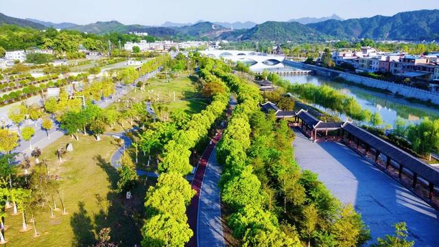 韶关丹霞山旅游攻略，韶关市最有名的旅游景点（来韶关开启徒步模式吧~）