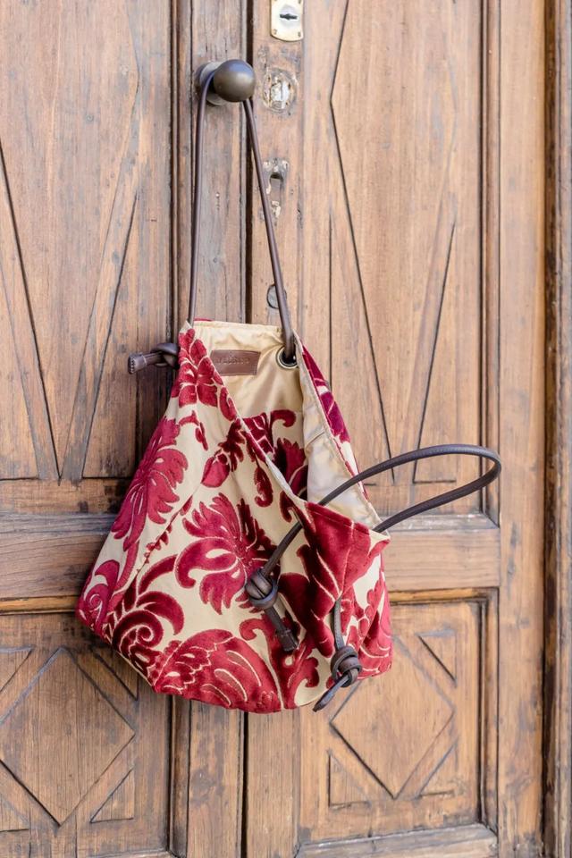 robyn是什么牌子，robyn什么档次（2022年可持续时尚）