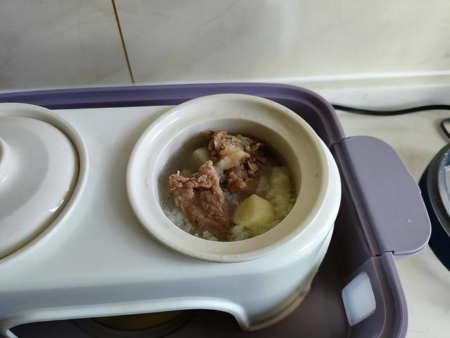 水的温度可以超过100度吗，水的温度可以超过100度吗为什么（秋天的第1碗营养粥）