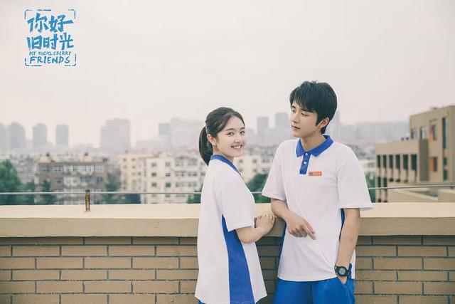 张新成喜欢李兰迪吗私下关系揭秘，网曝青春剧CP相恋6年