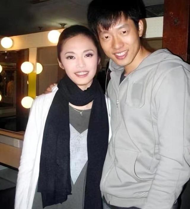 马雅舒和吴奇隆有过孩子吗，“反目成仇”的八对明星夫妻