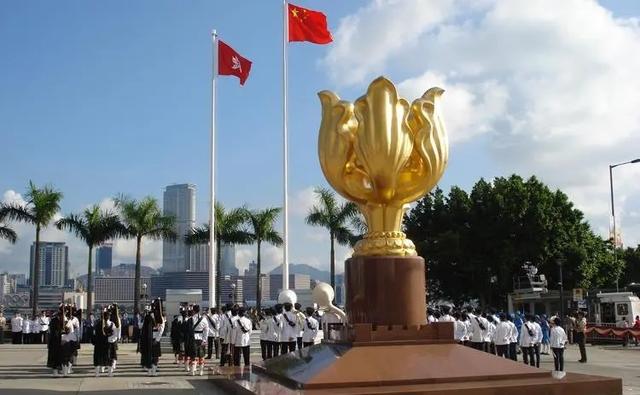 香港自由行必去的十大景点，香港十大必玩景点