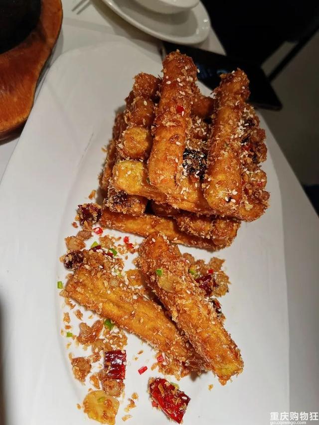 重庆小吃排名前十名，重庆十大必吃美食重庆最有名小吃（重庆这10家特色美食）